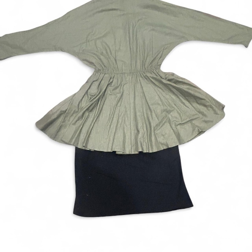 Vintage Hupburn Button-Front Peplum Shirt Dress in Olive Green - Picture 5 of 6
